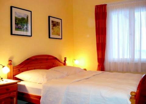 Hotel Zum Roemer 위버링겐 외부 사진